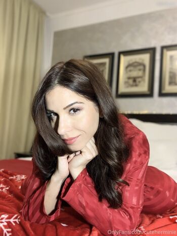 Full leaked Minialejandra/ private onlyfans photo