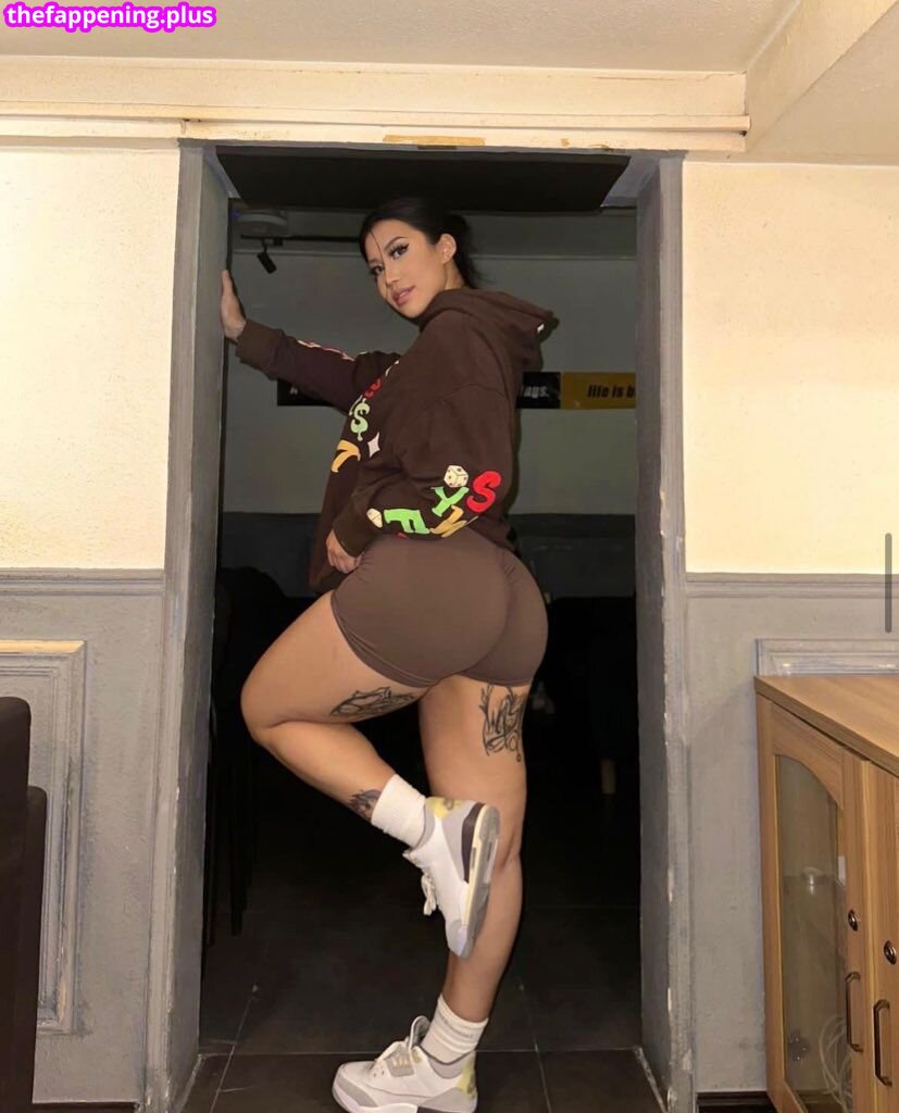 2002atinn3n / 302100lin / alinn / 艾琳 Naakte OnlyFans Foto #16