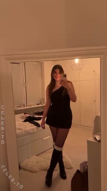 Full leaked Jarla private onlyfans photo