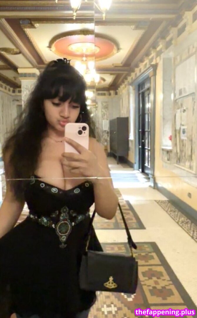 333vanna / luv333vana Naken OnlyFans Foto #23