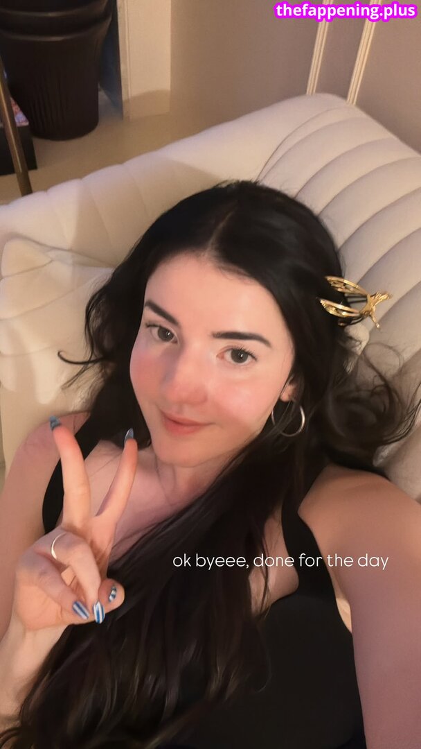 aasthashah97 / https: Photo OnlyFans Nu #6