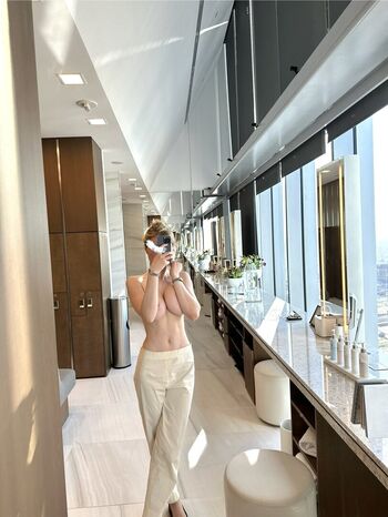 Full leaked Adahopper private onlyfans photo