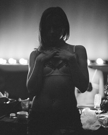 Full leaked Addison rae page private onlyfans photo