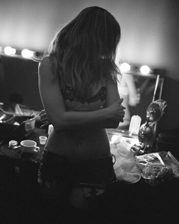 Full leaked Addison rae page private onlyfans photo