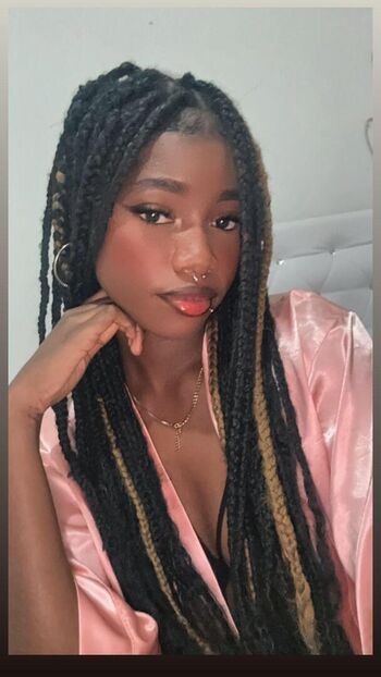 Full leaked Afrolatina private onlyfans photo