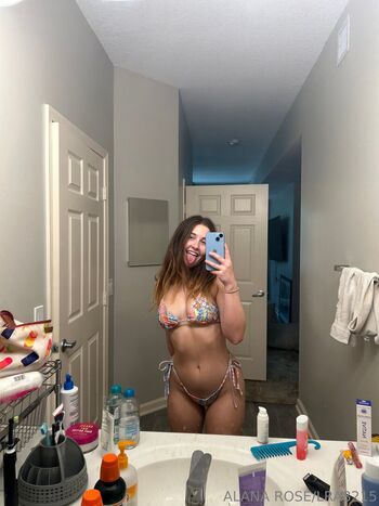 Alanarose8