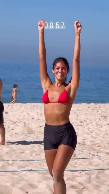 Full leaked Alane dias private onlyfans photo