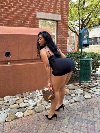 Full leaked Alba rosario private onlyfans photo