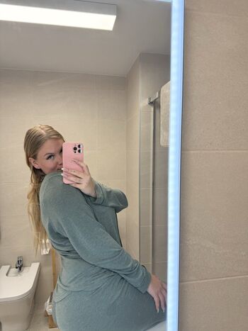 Full leaked Albitarobainam private onlyfans photo