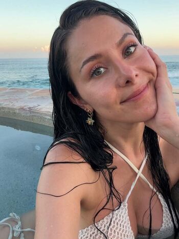 Ale Garcia Alegarcia_Of