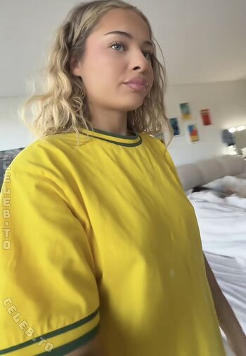 Full leaked Alessiasxr page private onlyfans photo