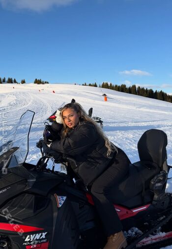 Full leaked Alessiasxr private onlyfans photo