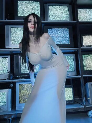 Alina Becker - Social Media