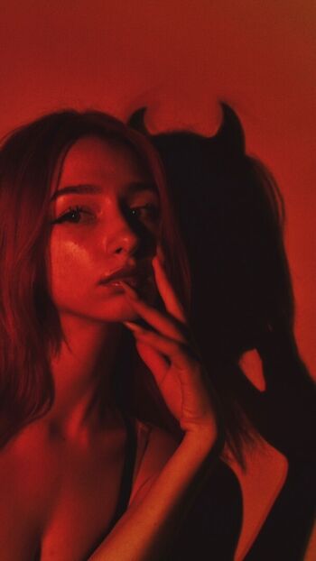 Full leaked Alinalal page private onlyfans photo