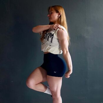 Full leaked Aline dessine private onlyfans photo