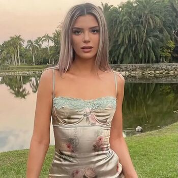 alissaviolet
