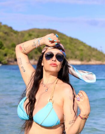 Full leaked Alyka lu private onlyfans photo