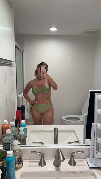 Full leaked Alyssa mckay  page private onlyfans photo