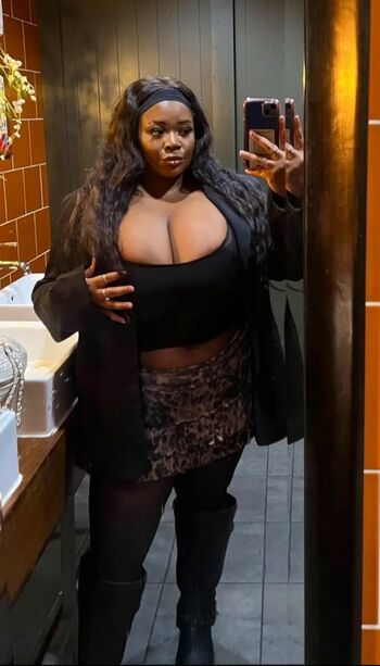 Full leaked Amanda nchoma private onlyfans photo