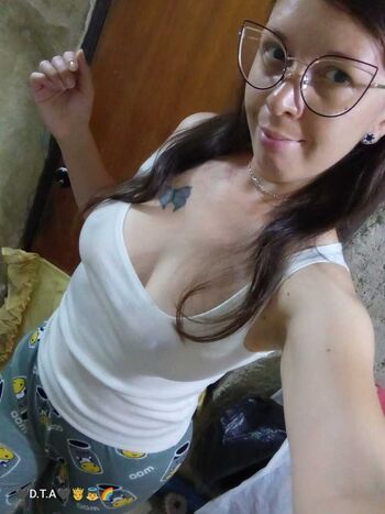 Full leaked Amateur girls page private onlyfans photo