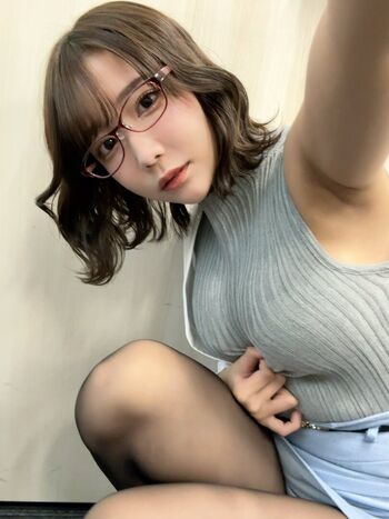 Amau Kisumi 天羽希純