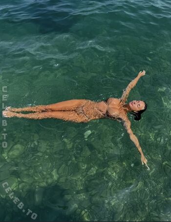 Full leaked Amelie manzoli  page private onlyfans photo