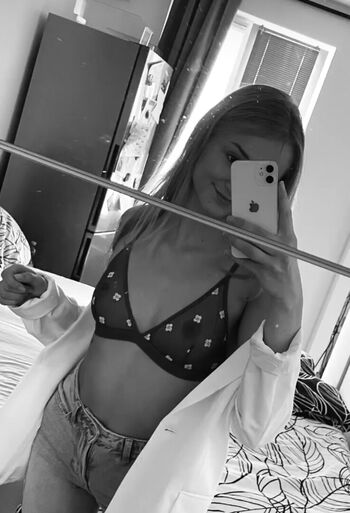 Full leaked Amy fit private onlyfans photo