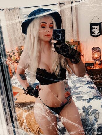 Full leaked Amy thunderbolt page private onlyfans photo