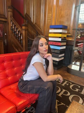 Full leaked Amy viranya berry page private onlyfans photo