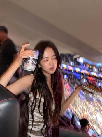 An Yujin 안유진 |