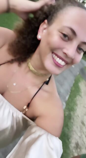 Full leaked Anais delwaulle private onlyfans photo