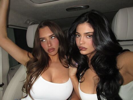 Anastasia Karanikolaou (Stassiebaby)