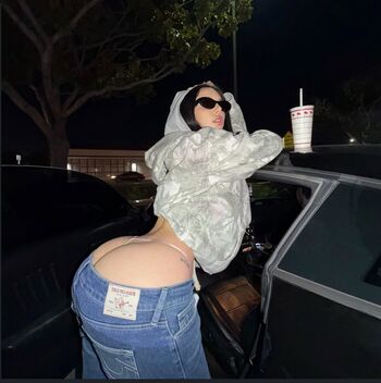 Full leaked Angebevv private onlyfans photo