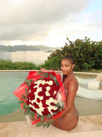 Full leaked Angel reese private onlyfans photo