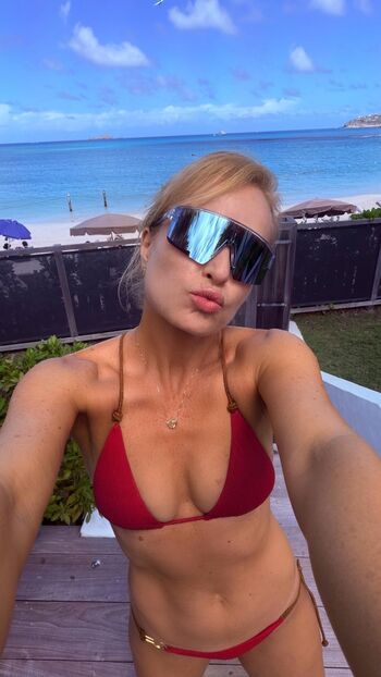 Full leaked Angelicaksy private onlyfans photo