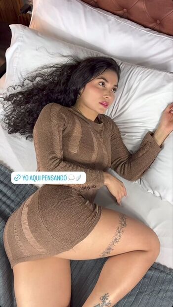 Full leaked Angiesuz private onlyfans photo