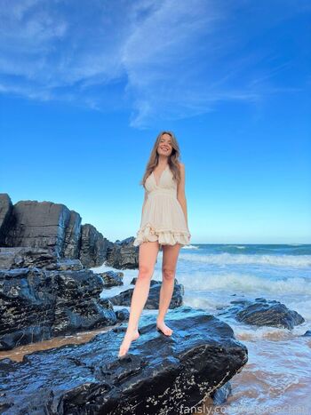 Full leaked Animaechan page private onlyfans photo