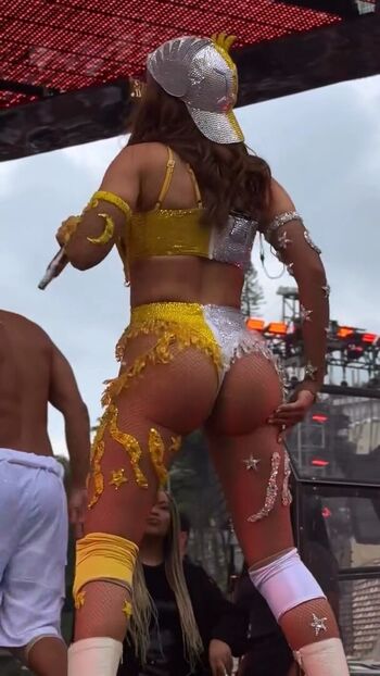 Full leaked Anitta page private onlyfans photo