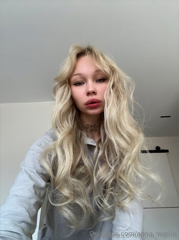anna_mariie