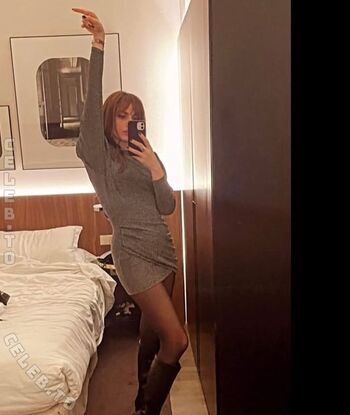 Full leaked Annalisaufficiale private onlyfans photo