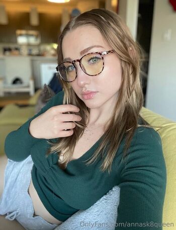 Full leaked Annaoswald page private onlyfans photo