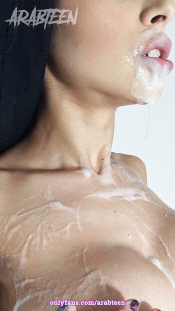 Full leaked Arabteen private onlyfans photo