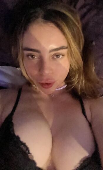 Full leaked Aranzasinte private onlyfans photo