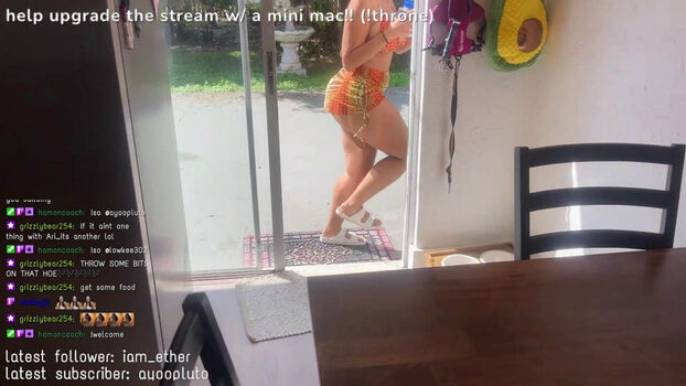 Full leaked Ari v private onlyfans photo