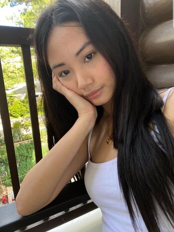 Full leaked Arieza private onlyfans photo