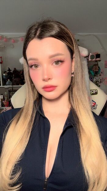 Full leaked Aroyitt private onlyfans photo