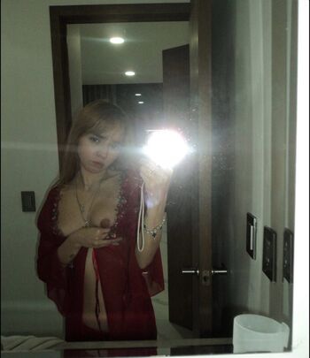 Full leaked Ashlee comm private onlyfans photo