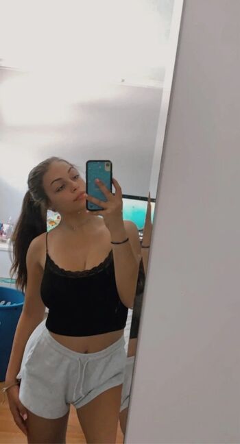 Full leaked Ashleighmarchetti private onlyfans photo