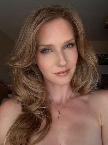 Full leaked Ashley lane page private onlyfans photo