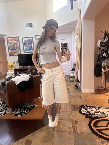 Ashley Matheson Smashedely